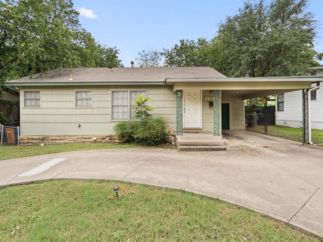 2633 W 45th ST