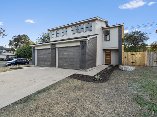2646 Gwendolyn Ln