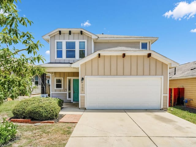 266 Twisted Oaks LN