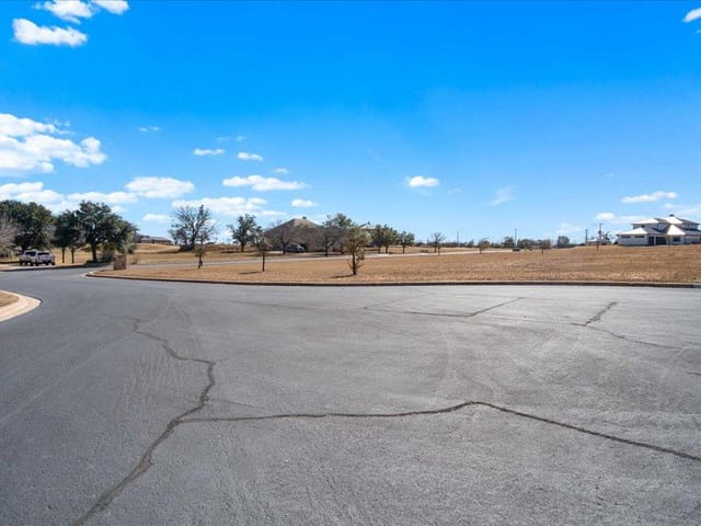26601 Hunters Grove Ct
