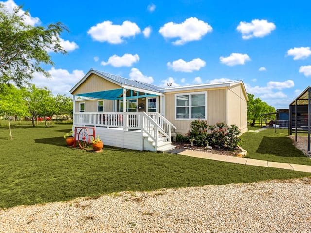269 Callihan Rd