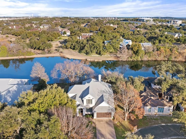 270 Mallet CT