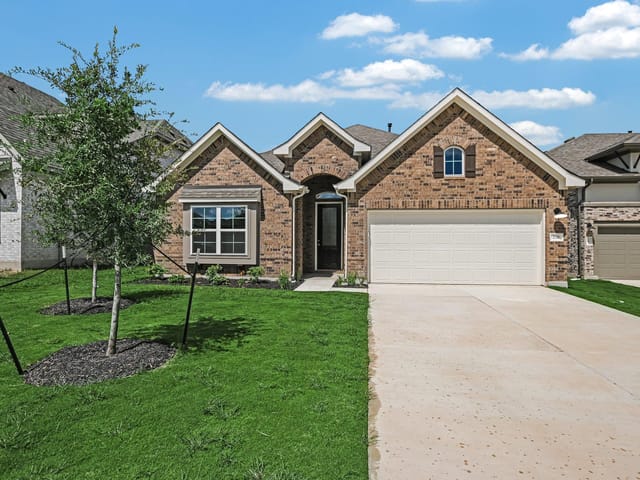 270 Smithsonian LN