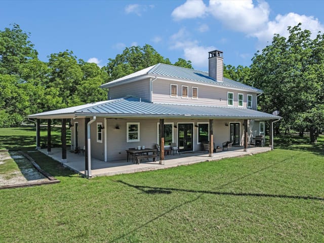 2700 Flite Acres RD