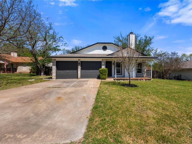 2702 Irish Bend Dr
