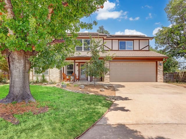 2702 Norfolk Dr