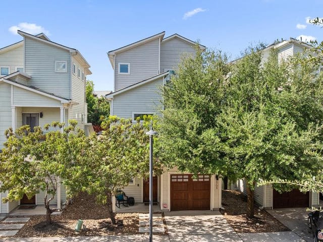 2703 Halcyon Dr Unit #8