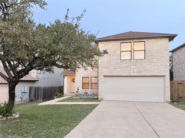 2703 Vinson Ct