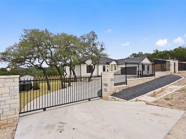 2704 Palcheff Ct