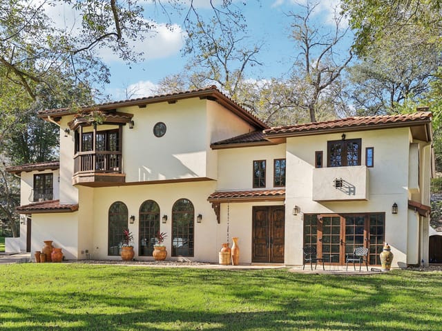 2706 Pearce Rd