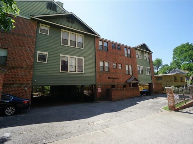 2706 Salado St Unit #202