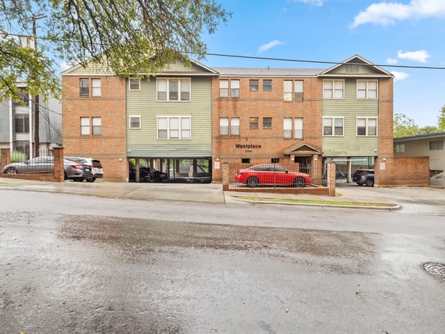 2706 SALADO St Unit #210