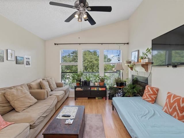 2706 Salado St Unit #302