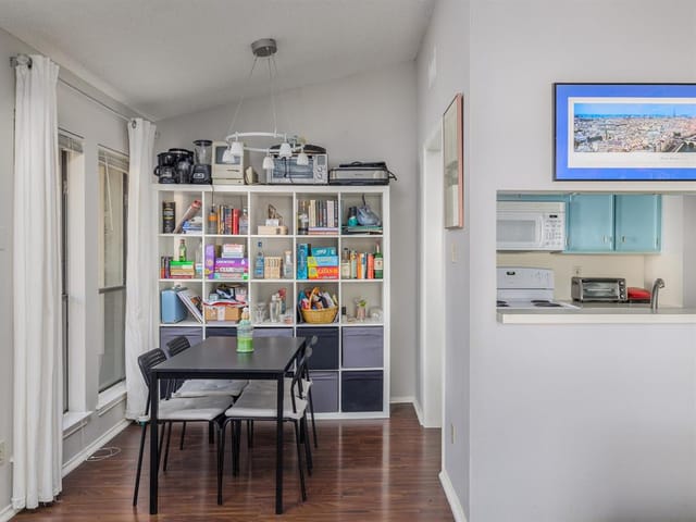2706 Salado St Unit #310