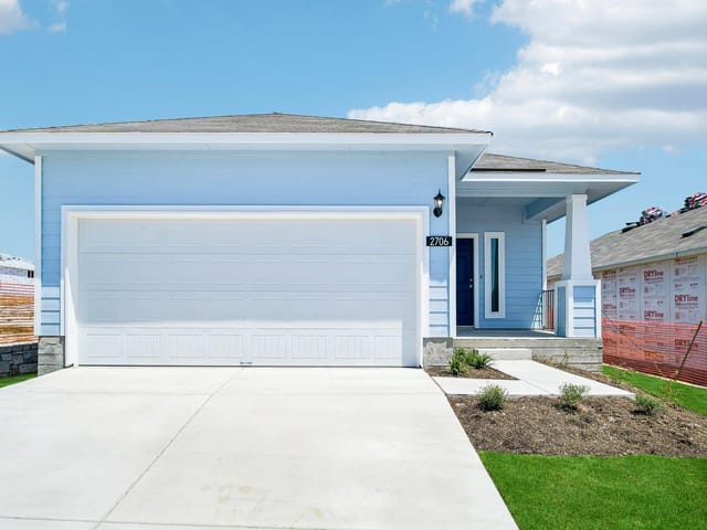 2706 St Regis DR