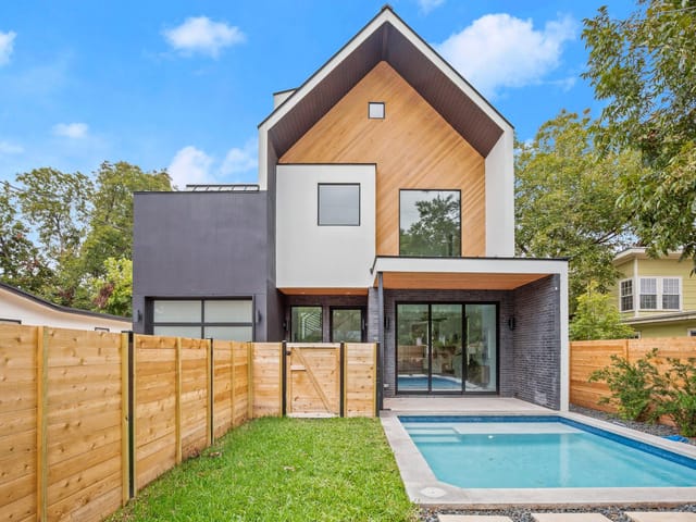 2706 Stacy LN Unit #1