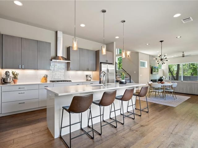 2706 Wilson ST Unit #B