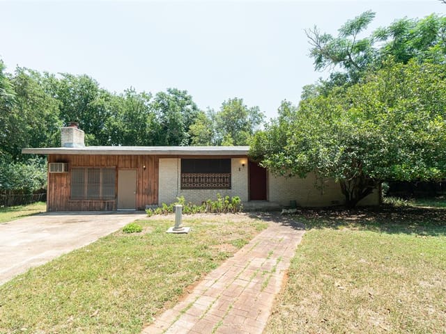2707 Mecca Rd