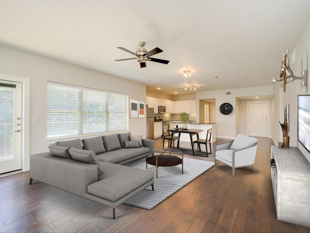 2708 San Pedro St Unit #202