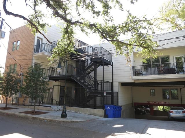 2708 San Pedro St Unit #301