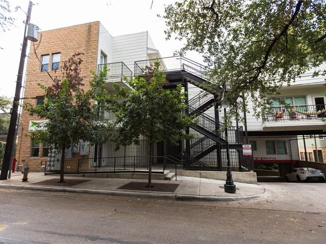 2708 San Pedro St Unit #302