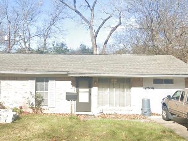 2708 Sherwood Ln