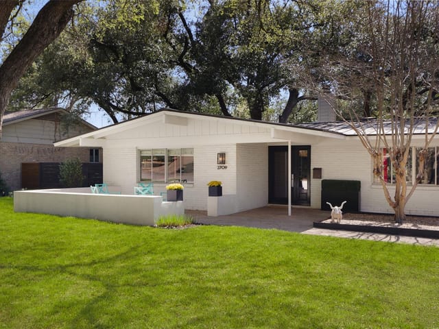 2709 Mountain Laurel Dr