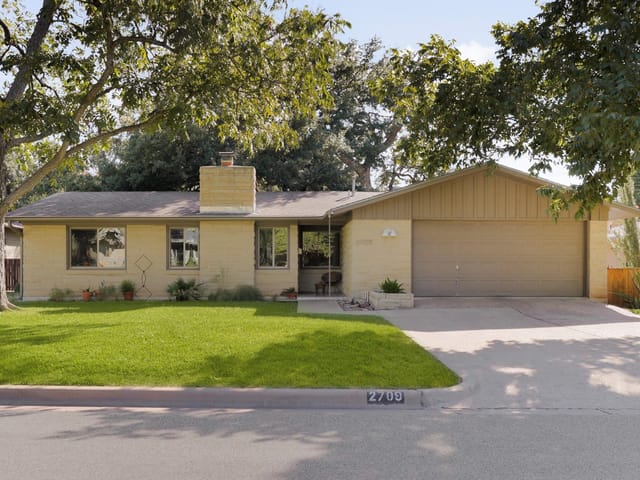 2709 Park View Dr