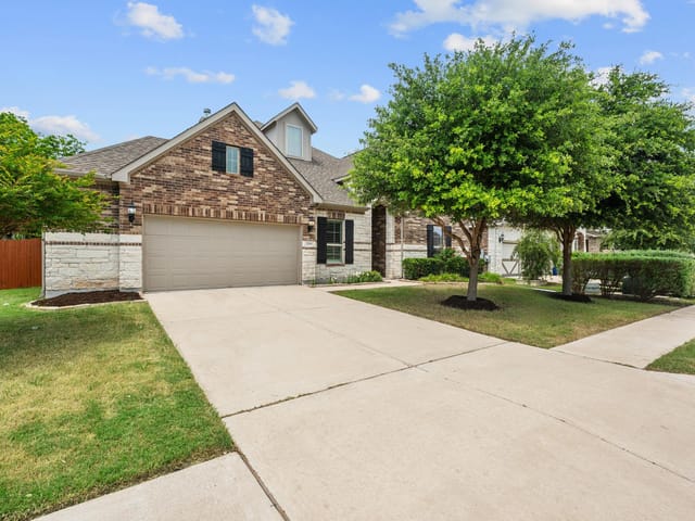 2709 STEECE WAY