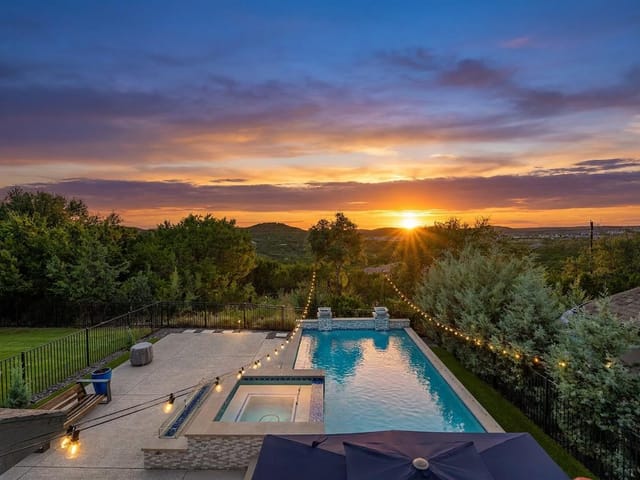 2709 Villa Capri CT