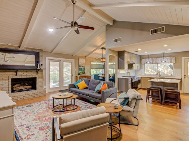 2713 Bryonhall DR