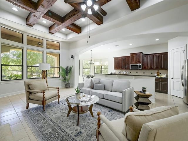 2713 Woodland Hills Cv