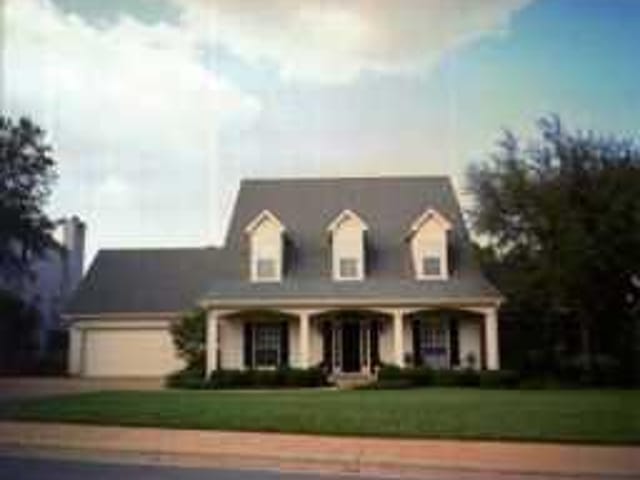2715 CREEKS EDGE PKWY