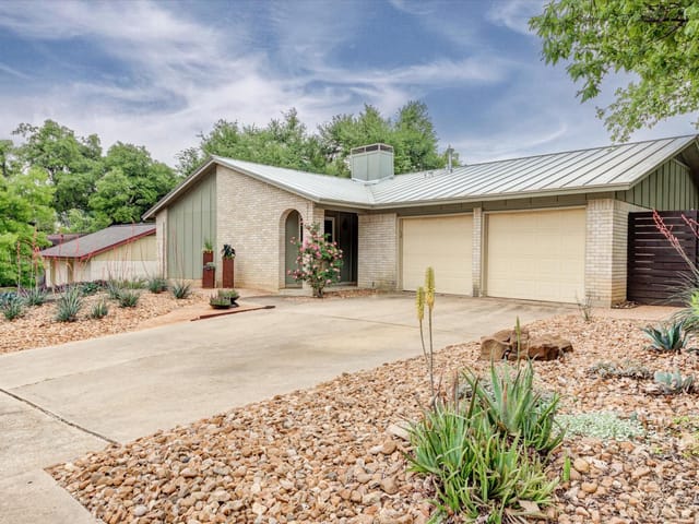 2717 Bryonhall Dr