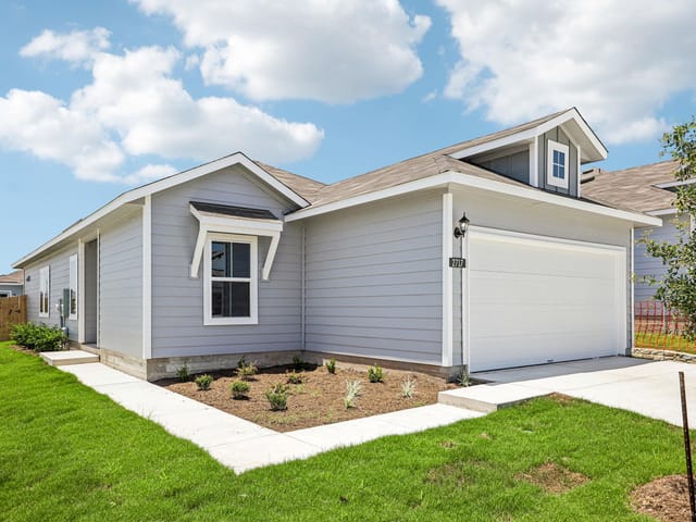 2717 Derwent DR