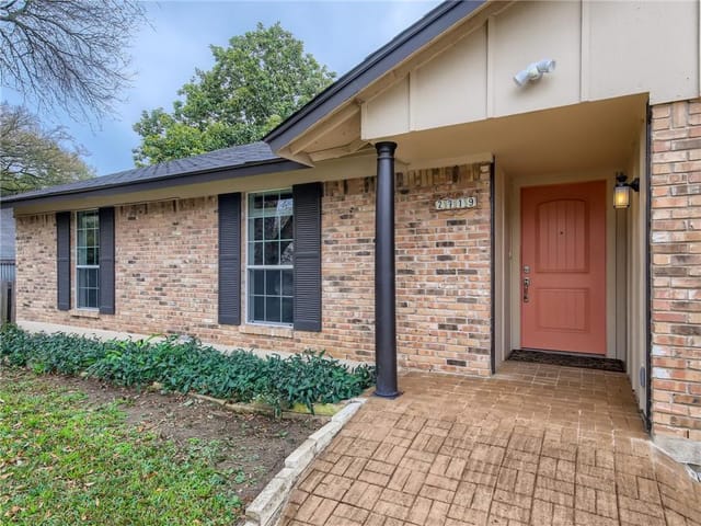 2719 Alderwood Dr