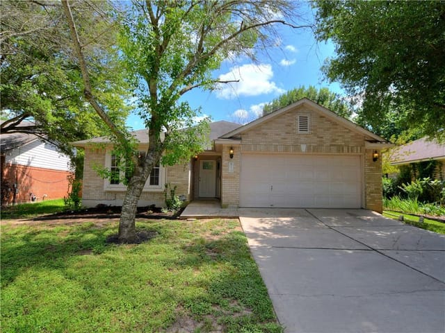 2719 Winding Brook Dr