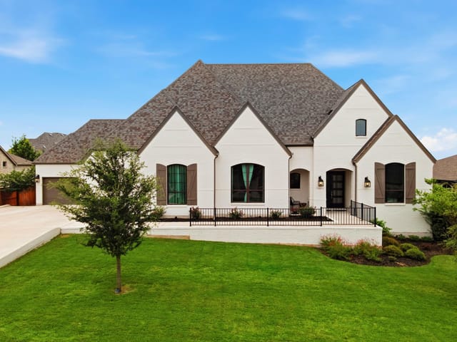 272 Egret LN
