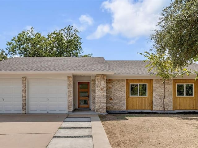 2721 Charlesworth Dr