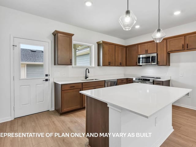 2722 Caleb Asher LOOP