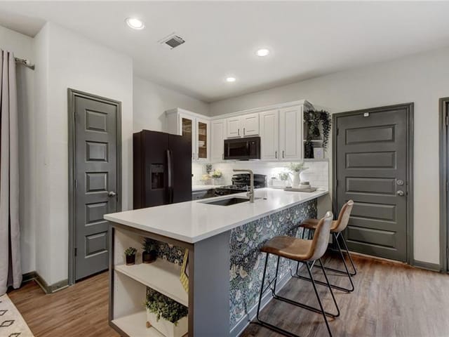 2724 Bond Dr Unit #31C