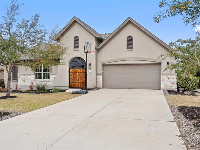 273 Emma Loop