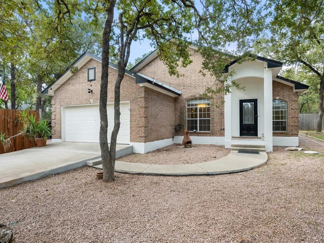 275 W Oak LOOP