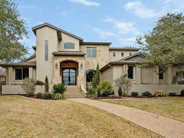 2800 Barton Point DR