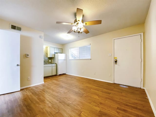 2800 Swisher ST Unit #217