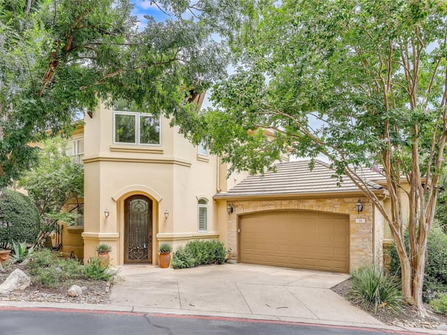 2800 Waymaker WAY Unit #33