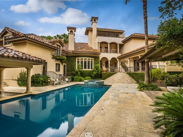 2801 Calaw Cv