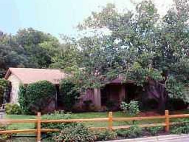2801 HORSESHOE BEND Cv