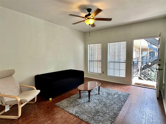 2801 Rio Grande ST Unit #203