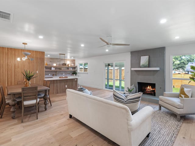 2802 Dillion Hill Dr